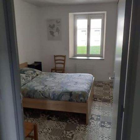 Frasne Logement Entier. Gite Les Brimbelles エクステリア 写真