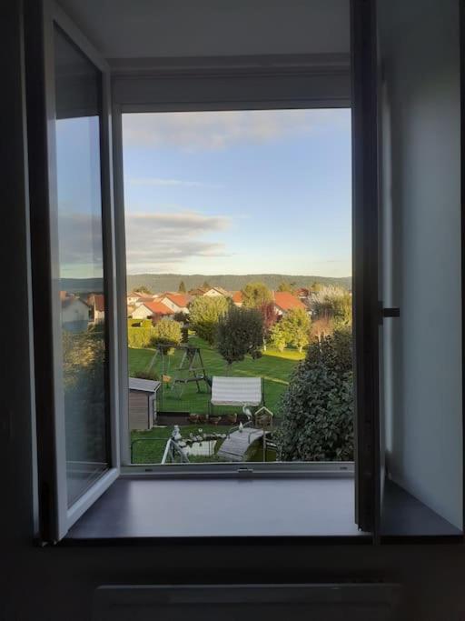 Frasne Logement Entier. Gite Les Brimbelles エクステリア 写真