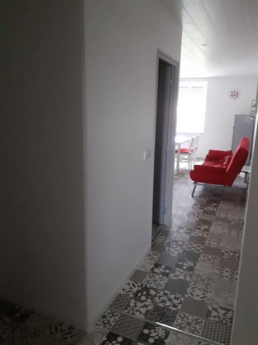 Frasne Logement Entier. Gite Les Brimbelles エクステリア 写真